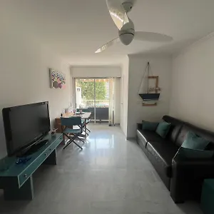 Apartamento Les Caroubiers, Rocabruna