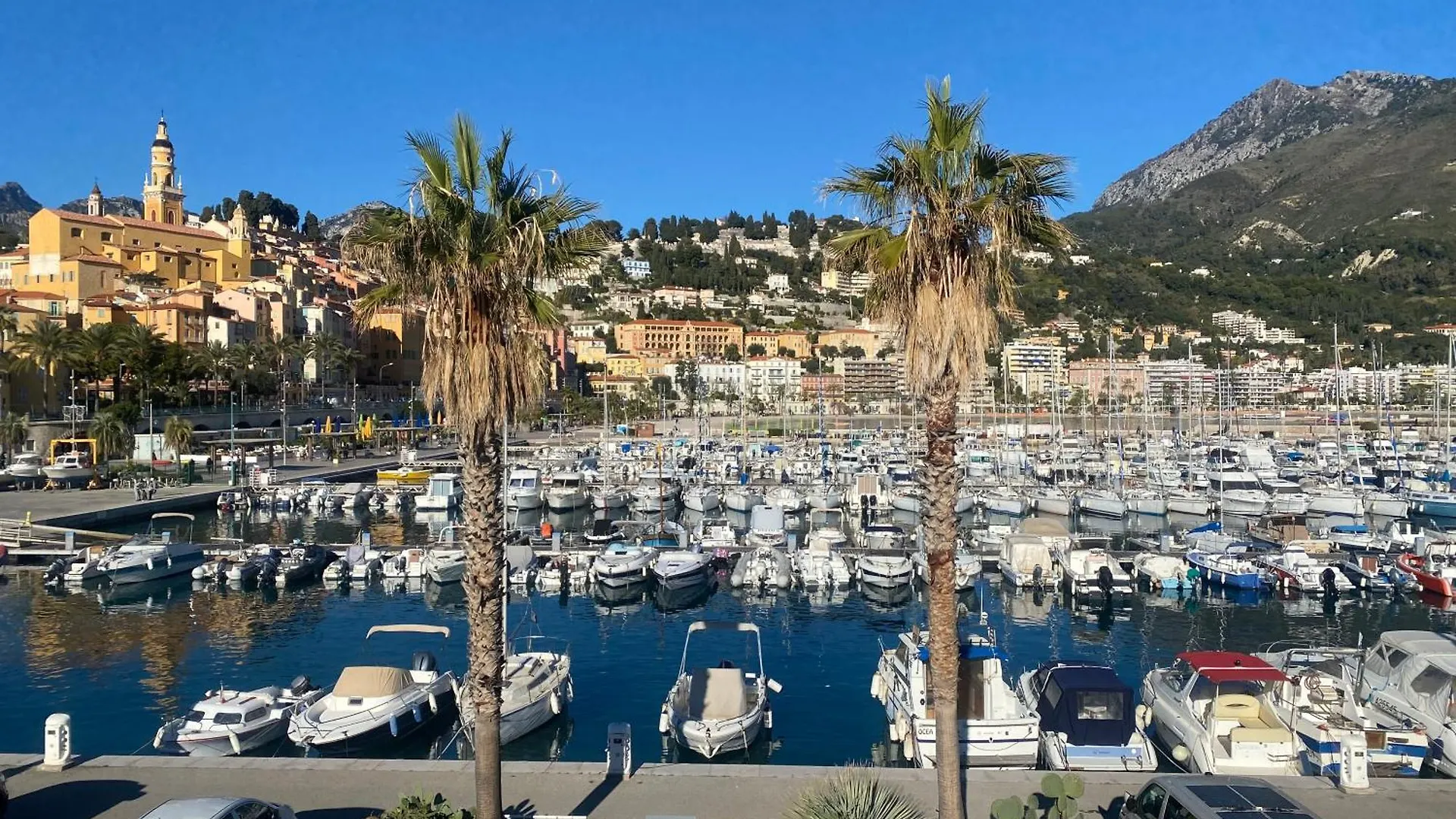 Superbe 2P vue mer, ensoleillé, piscine Roquebrune-Cap-Martin